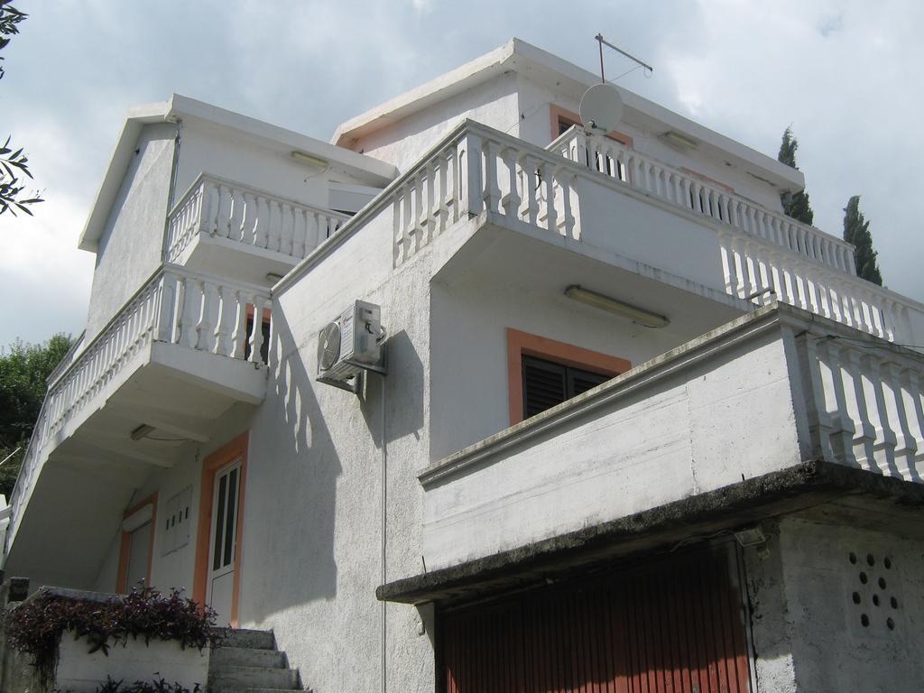 Apartments Ceca تيفات المظهر الخارجي الصورة