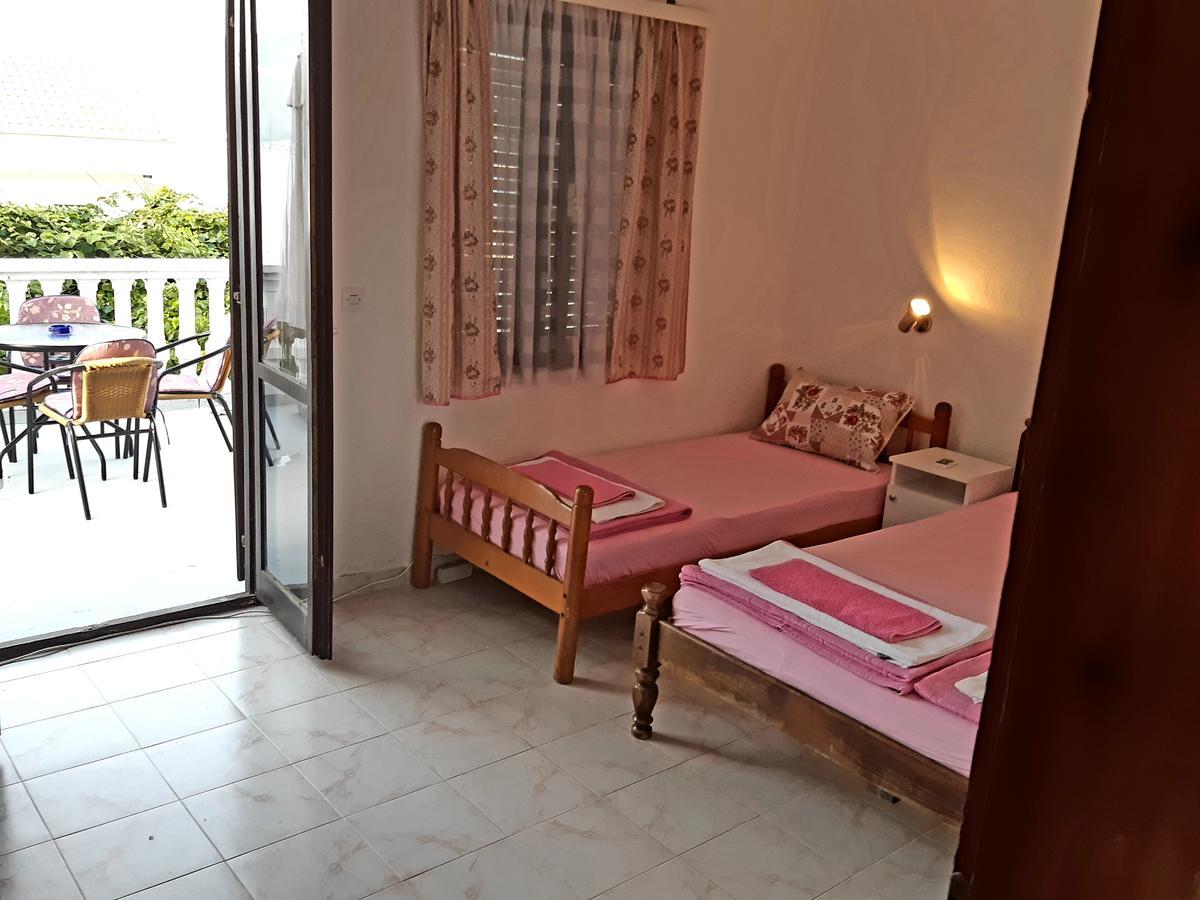 Apartments Ceca تيفات المظهر الخارجي الصورة