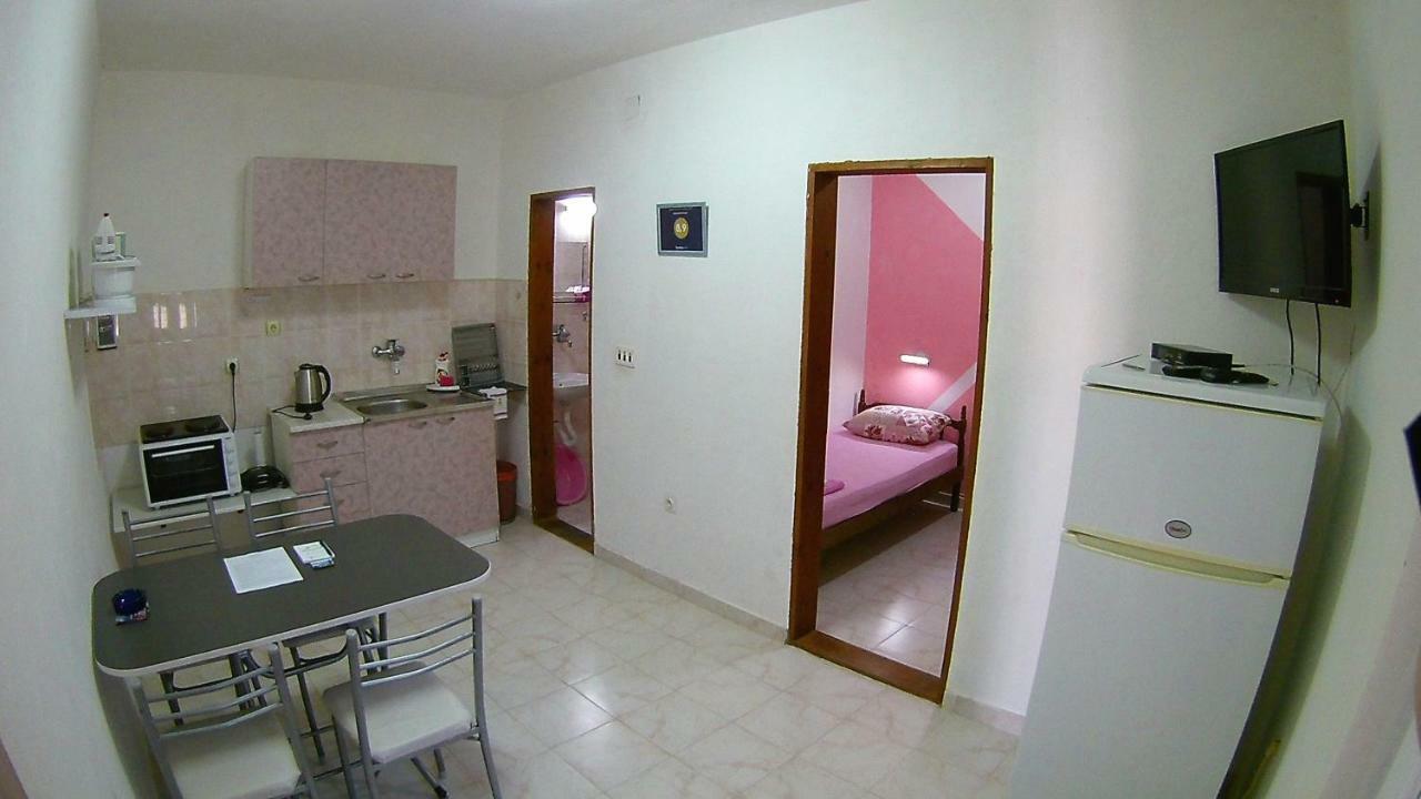 Apartments Ceca تيفات المظهر الخارجي الصورة