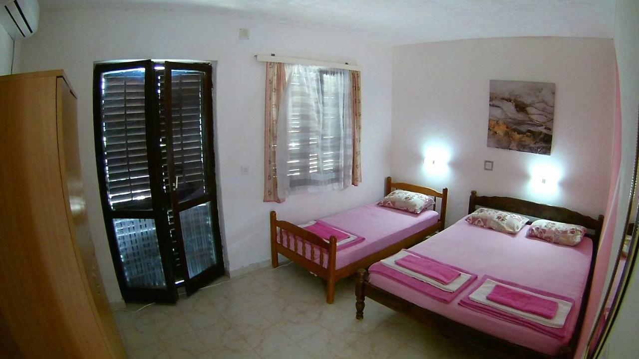 Apartments Ceca تيفات المظهر الخارجي الصورة