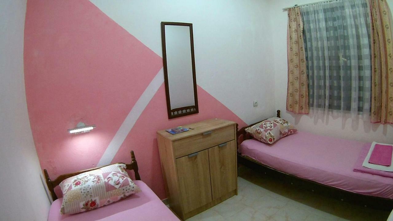 Apartments Ceca تيفات المظهر الخارجي الصورة